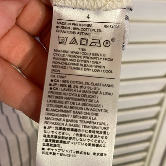 Banana Republic Striped Sleeveless Blouse - Picture 9 of 9